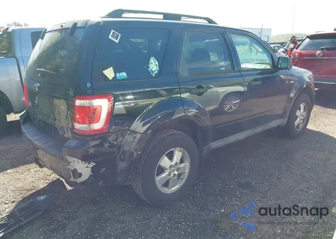 2009 Ford Escape Xlt z USA, uszkodzony, nr VIN 1FMCU03G39KD06746